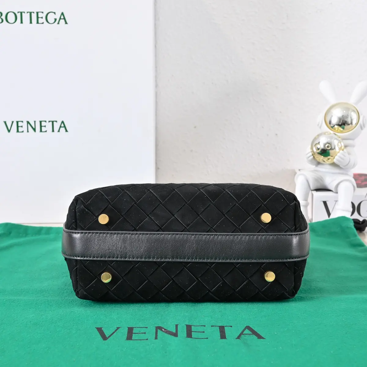 Bottega Veneta Style Leather Bags Lookbook Reference image 5