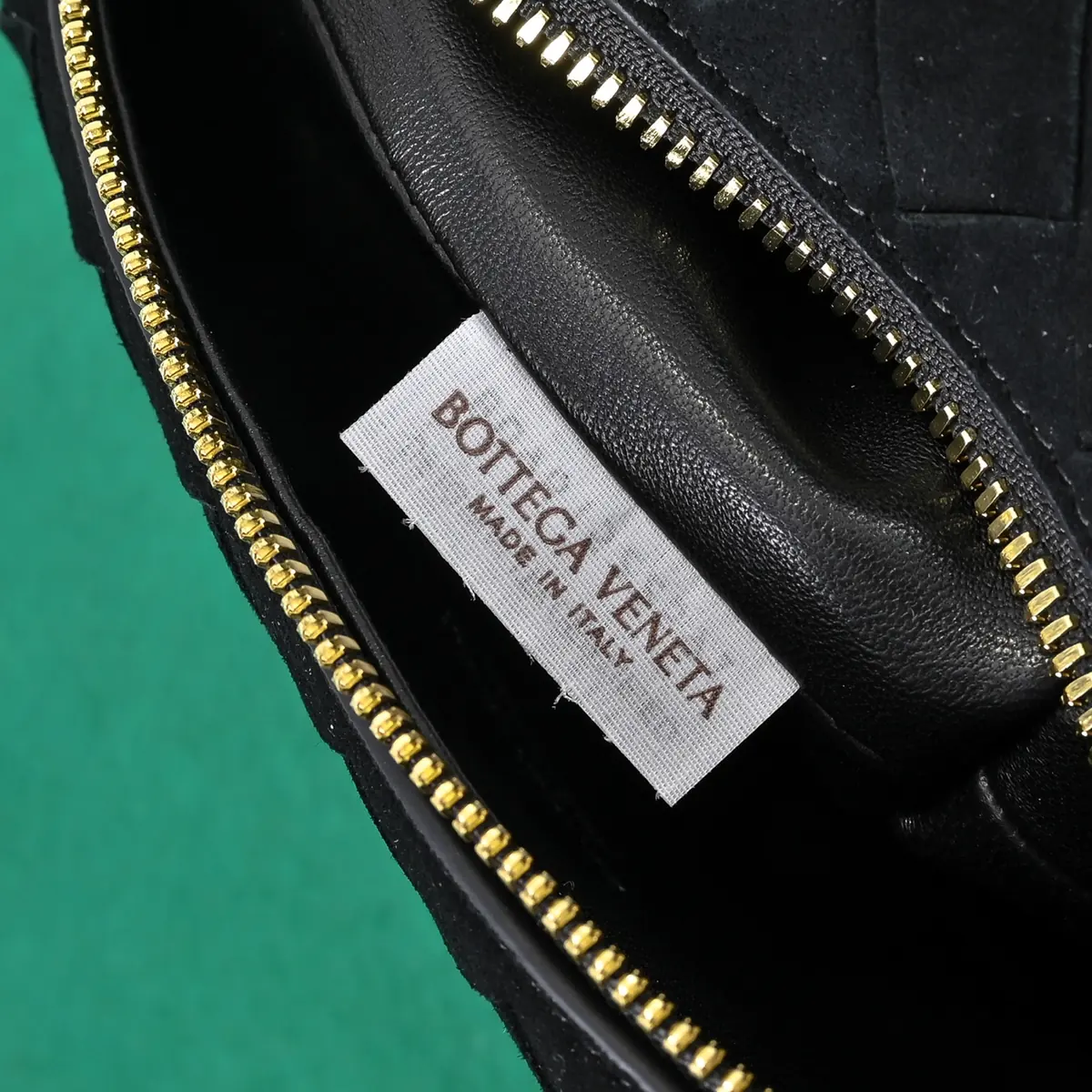 Bottega Veneta Style Leather Bags Lookbook Reference image 6