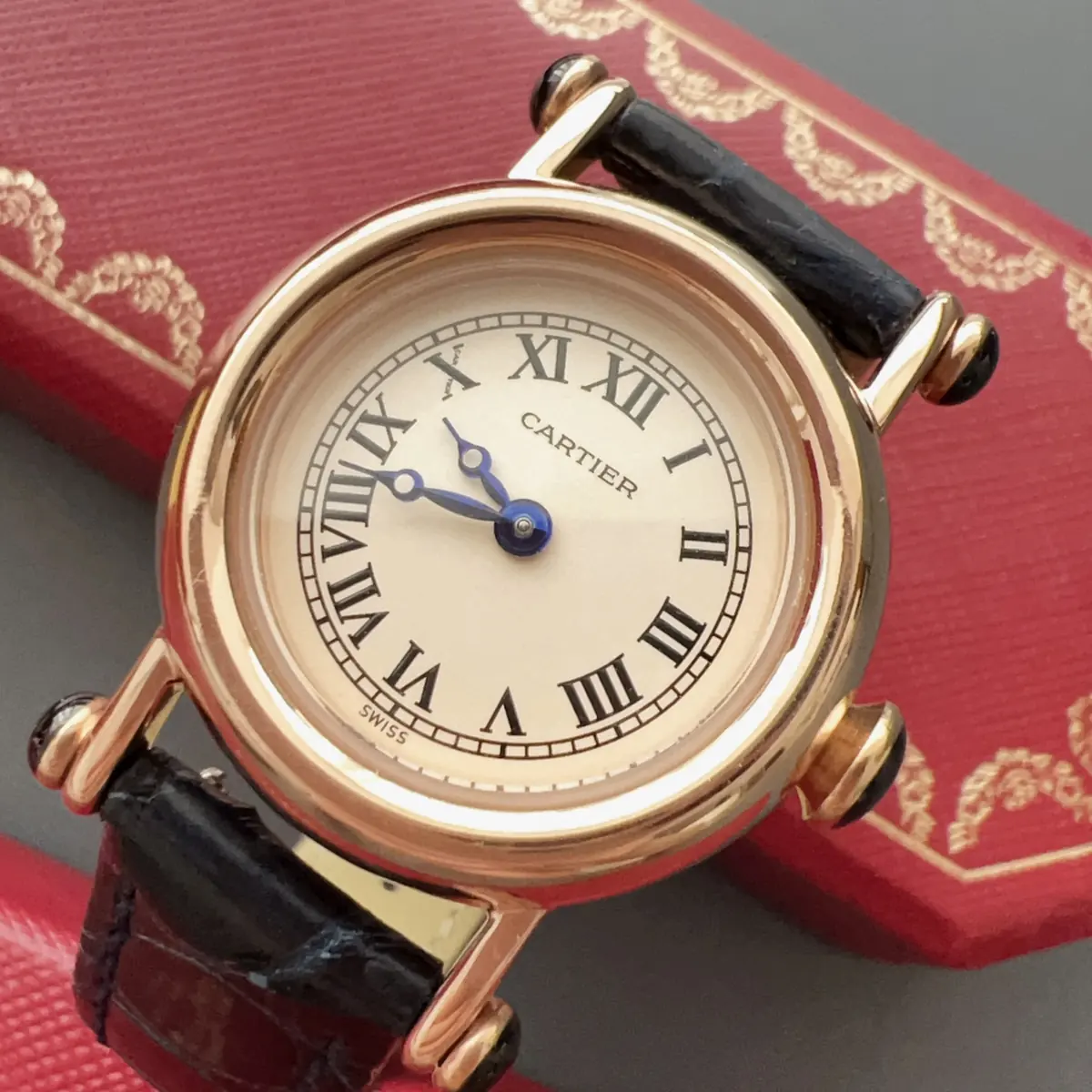 Cartier Style White Leather Watches Lookbook Reference image 4