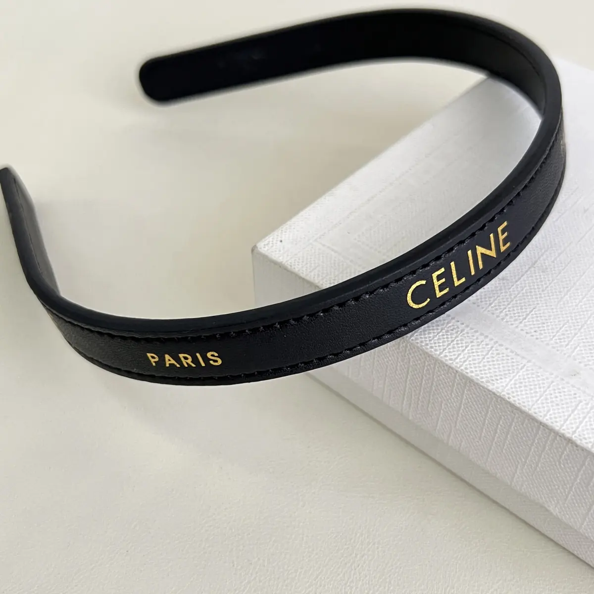 Celine Style Accessories Lookbook Reference image 5