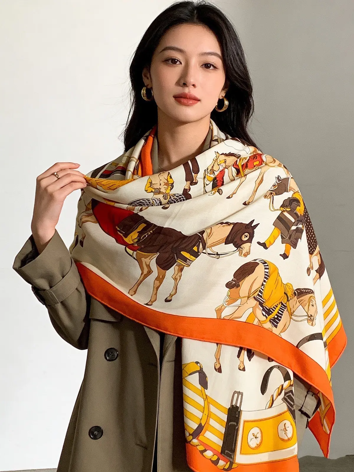 Designer Style Beige Shoulder Bag Lookbook Reference image 2