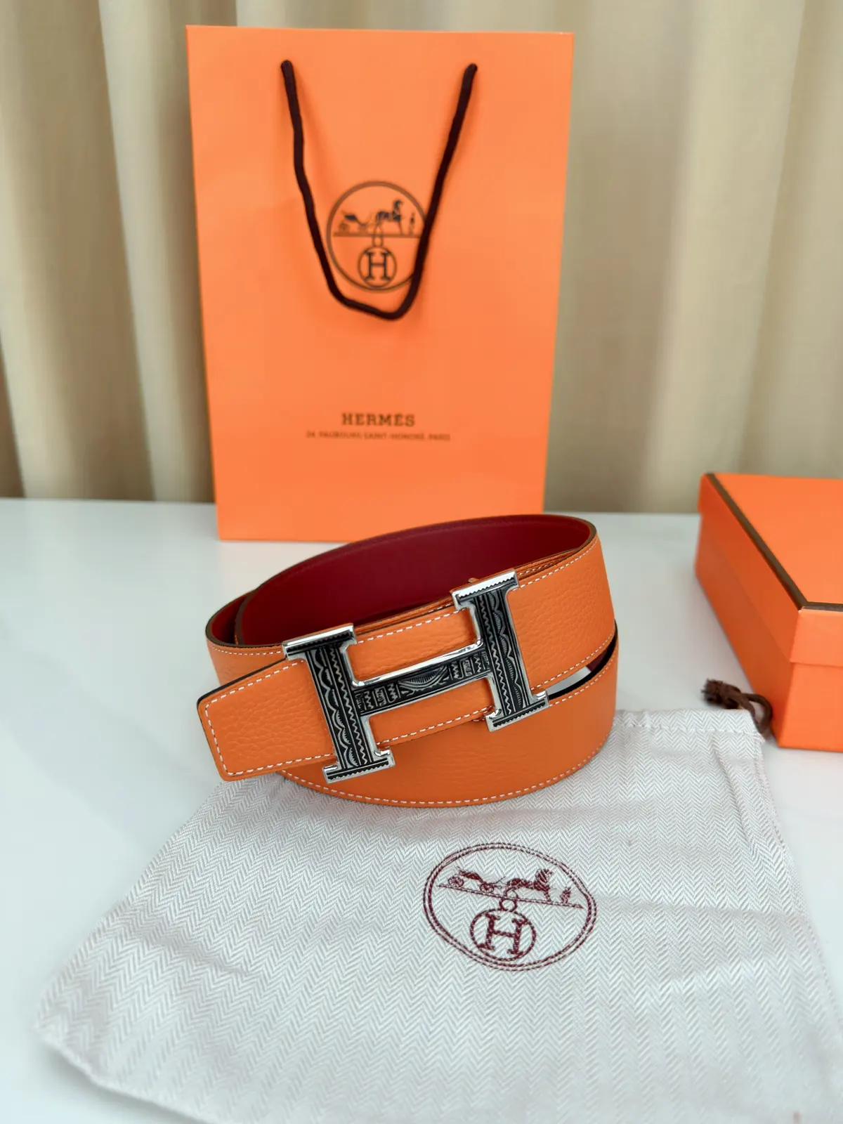 Hermes Style Black Leather Men's Clothing Lookbook Reference image 9