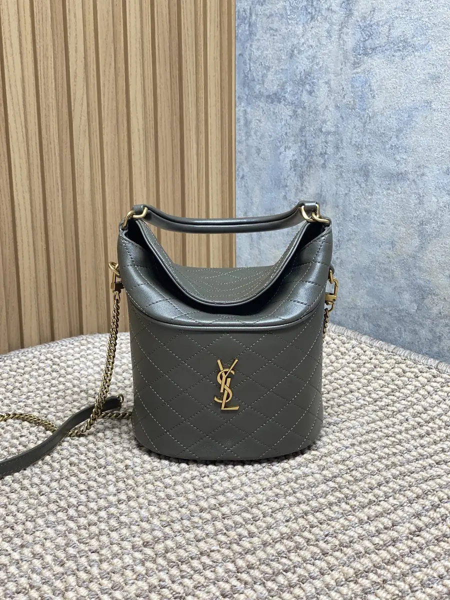 YSL Style Green Leather Chain Bag style reference detail image 1 from source 729378